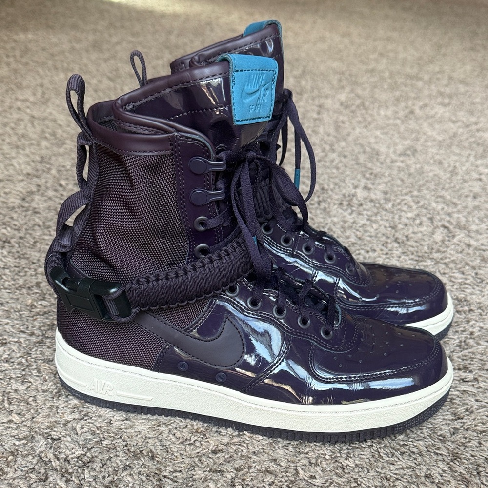 Nike SF Air Force 1 High-top sneaker boots, Port Wine, Women’s size 8.5/ EU 40